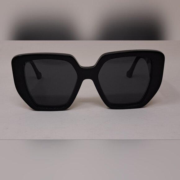 Gucci Women's Sunglasses Black Grey Gold GG Logo Oversized GG0956S 003 54-19-145 - Picture 12 of 16